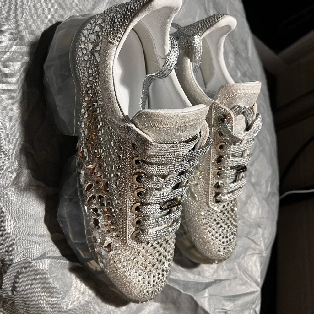 Absolutely brand new sneakers by Jimmy Choo. Bought wrong size. - Picture 6 of 7